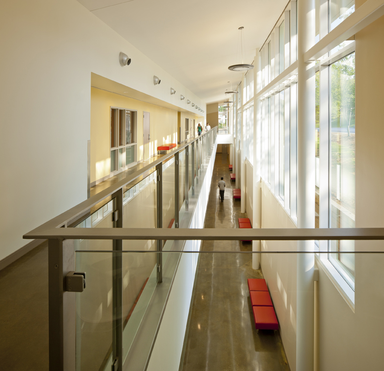 Adamsville Regional Health Center / Stanley Beaman & Sears