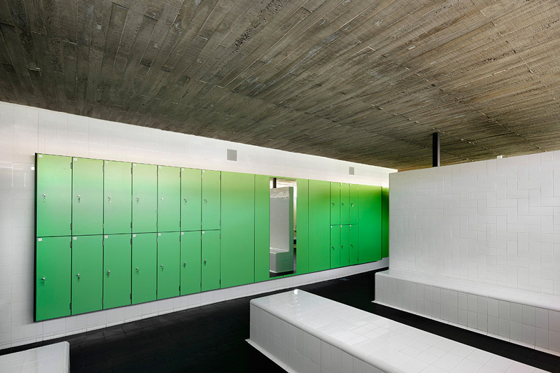Vallpala Sports Centre / Vicente Salvador Arquitecto + Ignacio Vidal Arquitecto