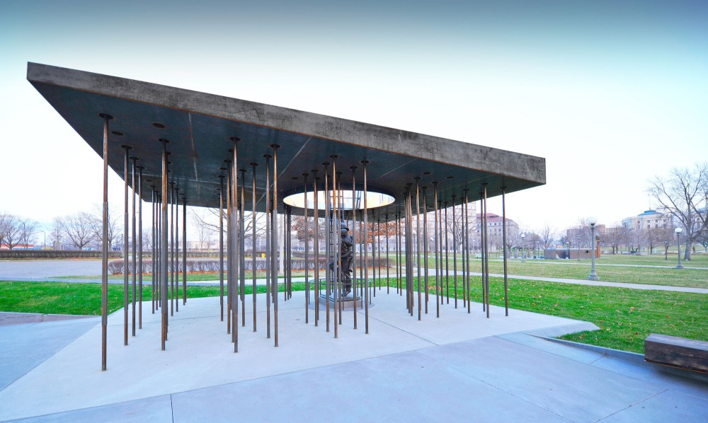 Minnesota Fallen Firefighters Memorial / Leo A Daly