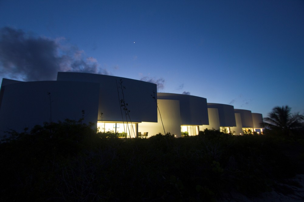 OB Houses / Seijo Peon Arquitectos