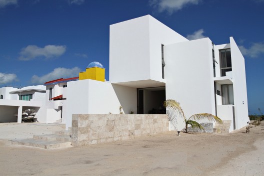 Courtesy of Seijo Peon Arquitectos