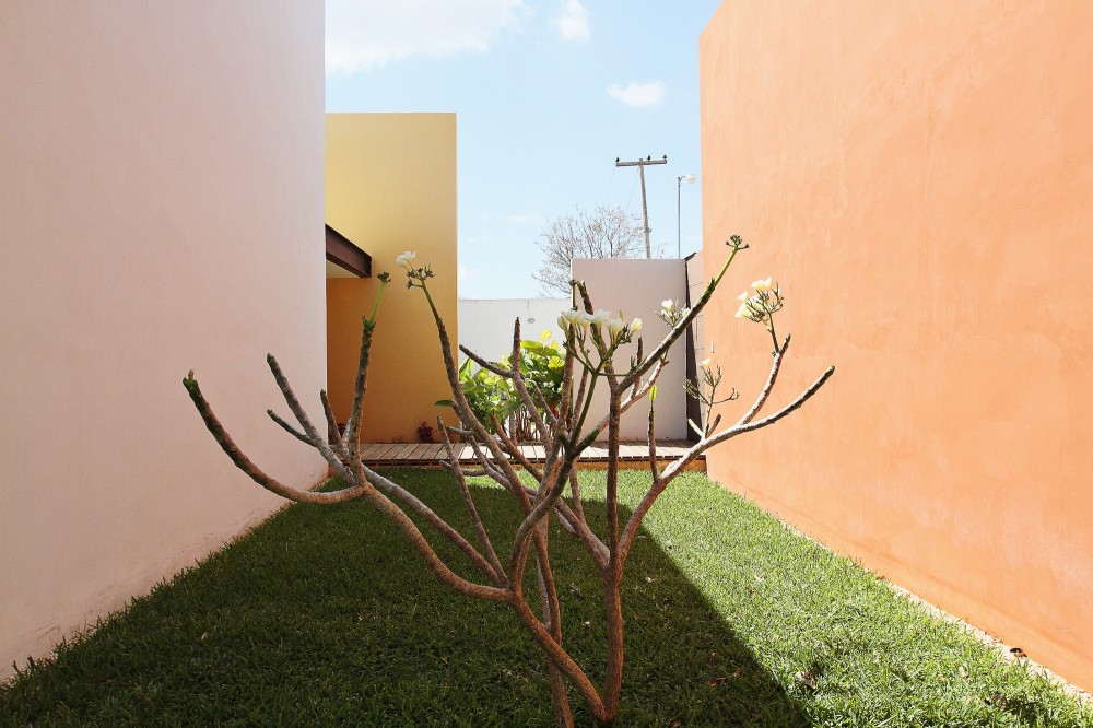 ES1 House / Seijo Peon Arquitectos
