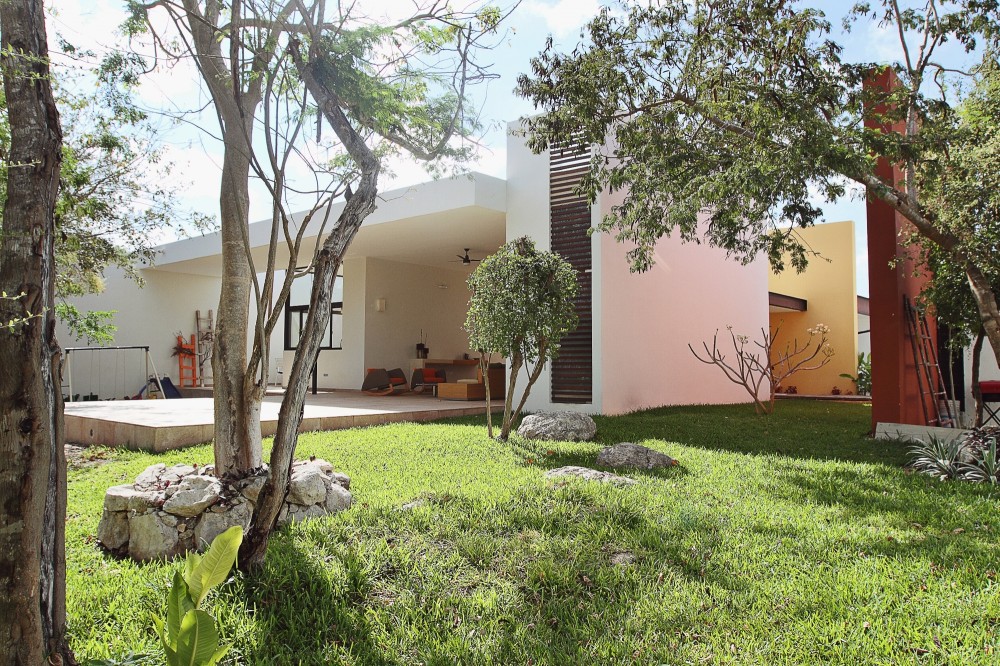 ES1 House / Seijo Peon Arquitectos