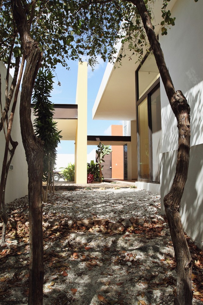 ES1 House / Seijo Peon Arquitectos
