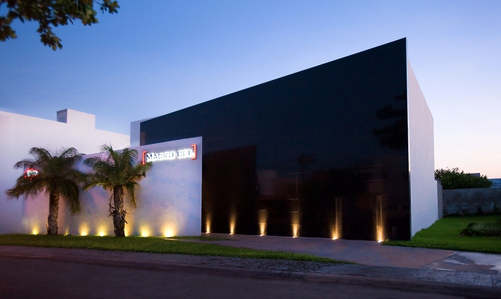Macrocel / Seijo Peón Arquitectos