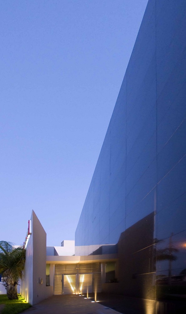 Macrocel / Seijo Peón Arquitectos