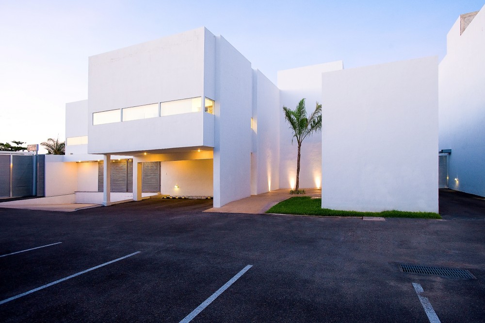 Macrocel / Seijo Peón Arquitectos
