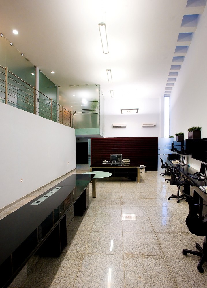 Macrocel / Seijo Peón Arquitectos