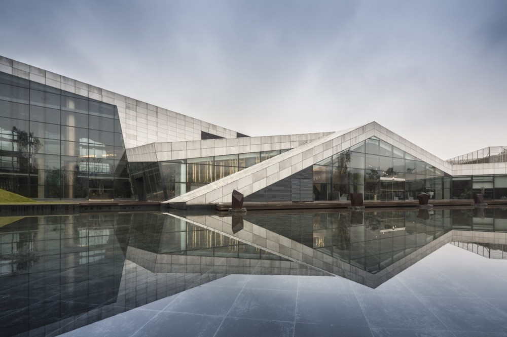 Forte Nanshan / SPARK