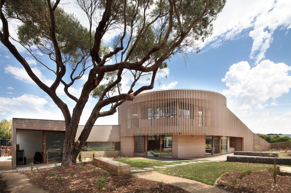 Henley Street / Jackson Clements Burrows Architects