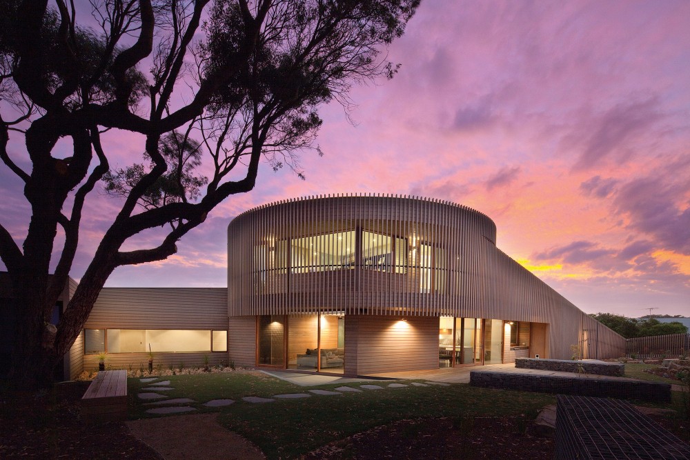 Henley Street / Jackson Clements Burrows Architects
