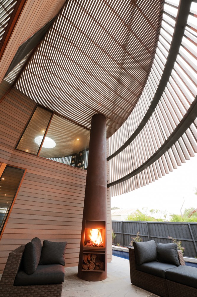 Henley Street / Jackson Clements Burrows Architects
