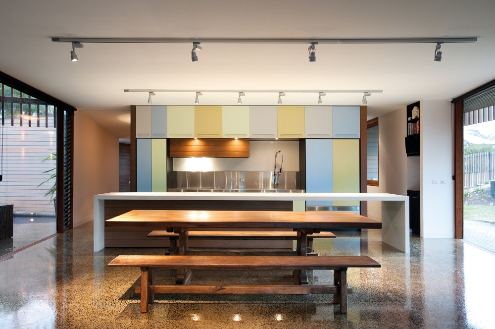 Henley Street / Jackson Clements Burrows Architects