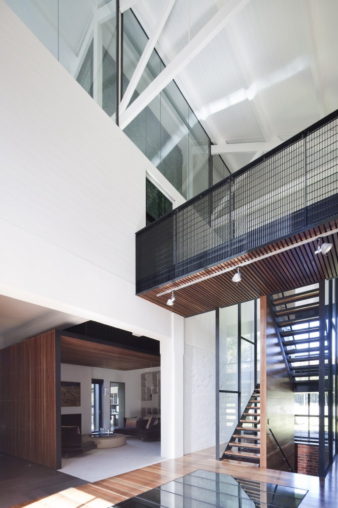 Golden Crust Bakery / Jackson Clements Burrows Architects
