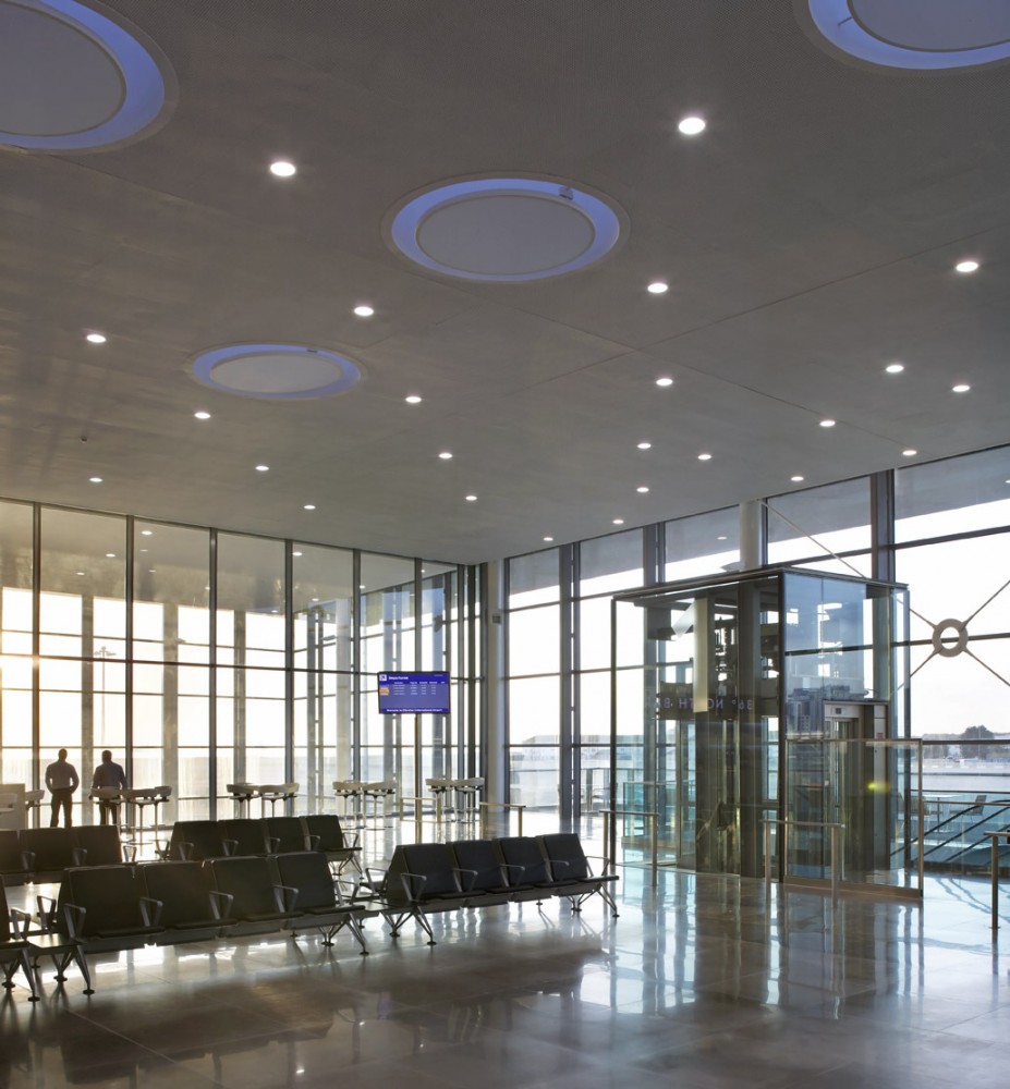Gibraltar Airport / bblur architecture + 3DReid