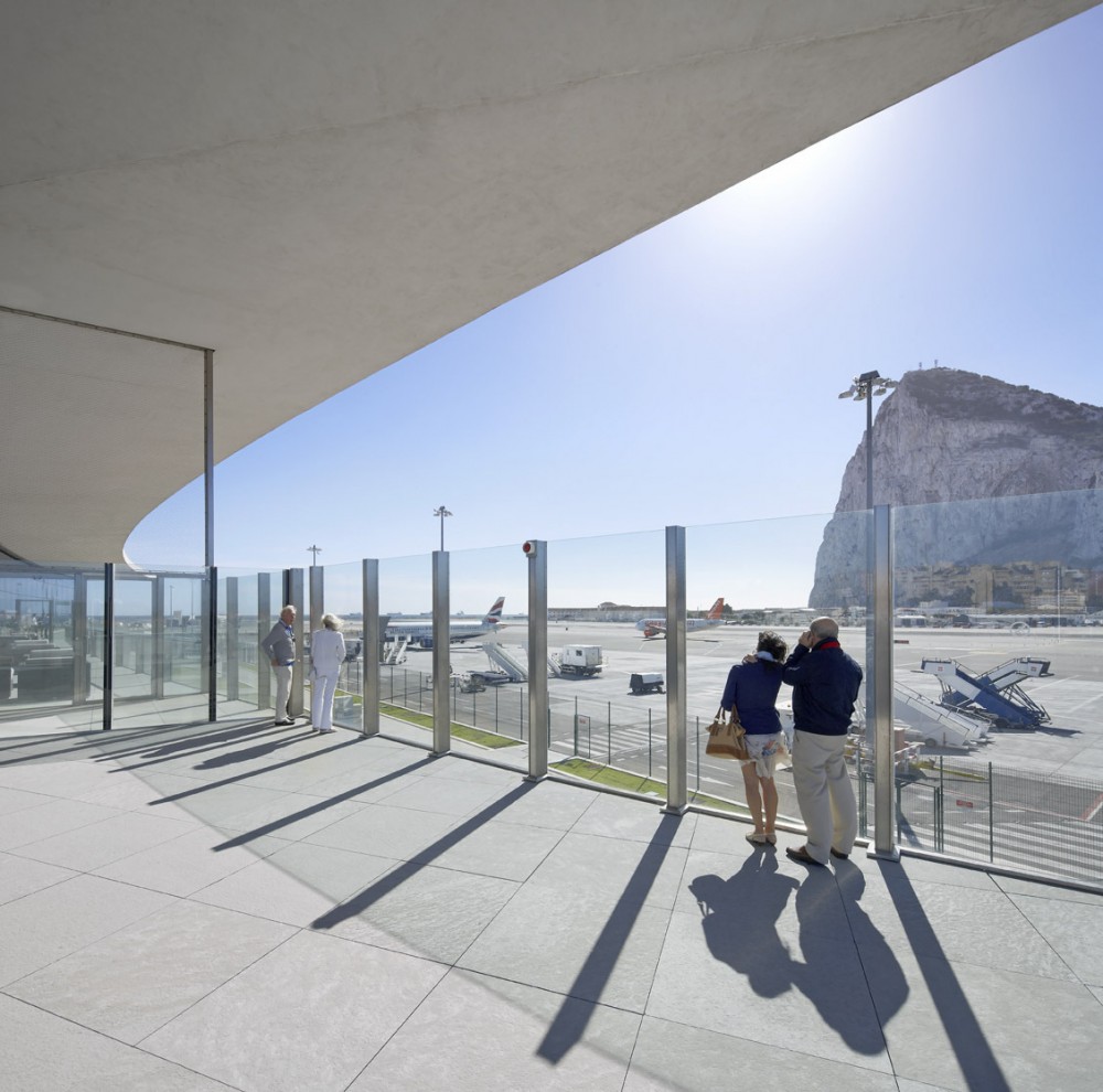 Gibraltar Airport / bblur architecture + 3DReid