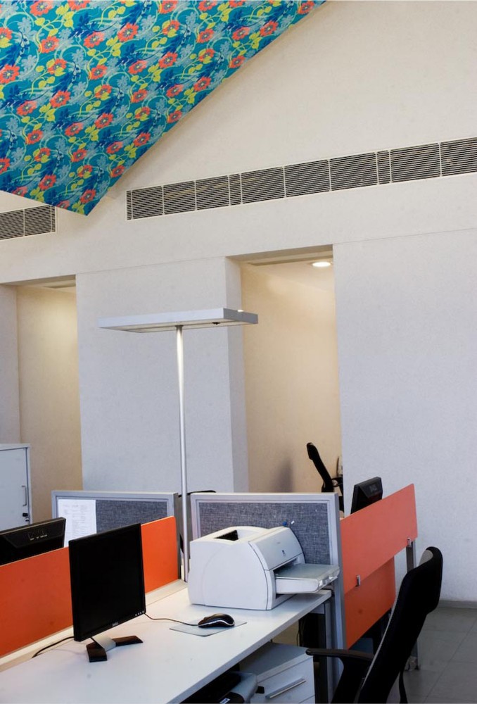 Office for Crayons / IAAD