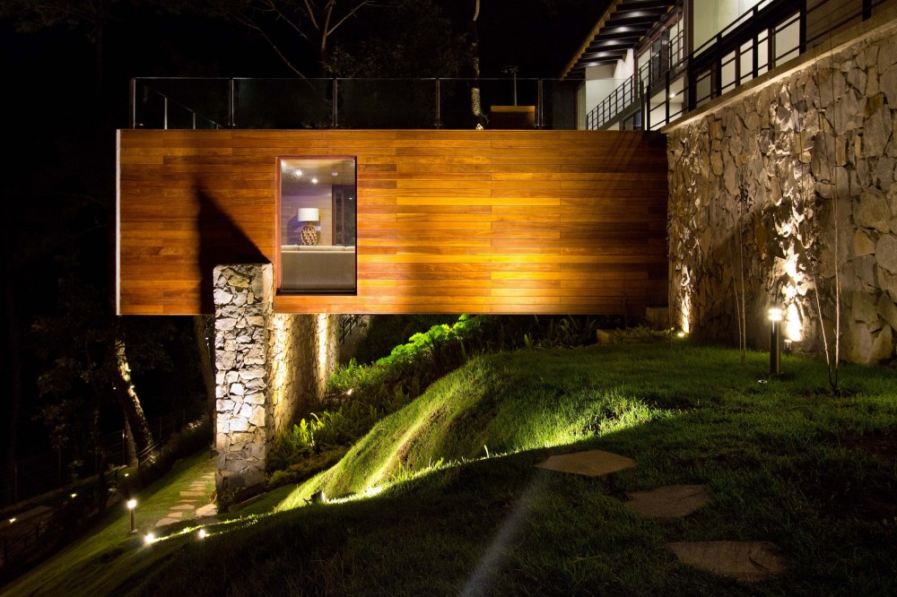The Forest House / Espacio EMA