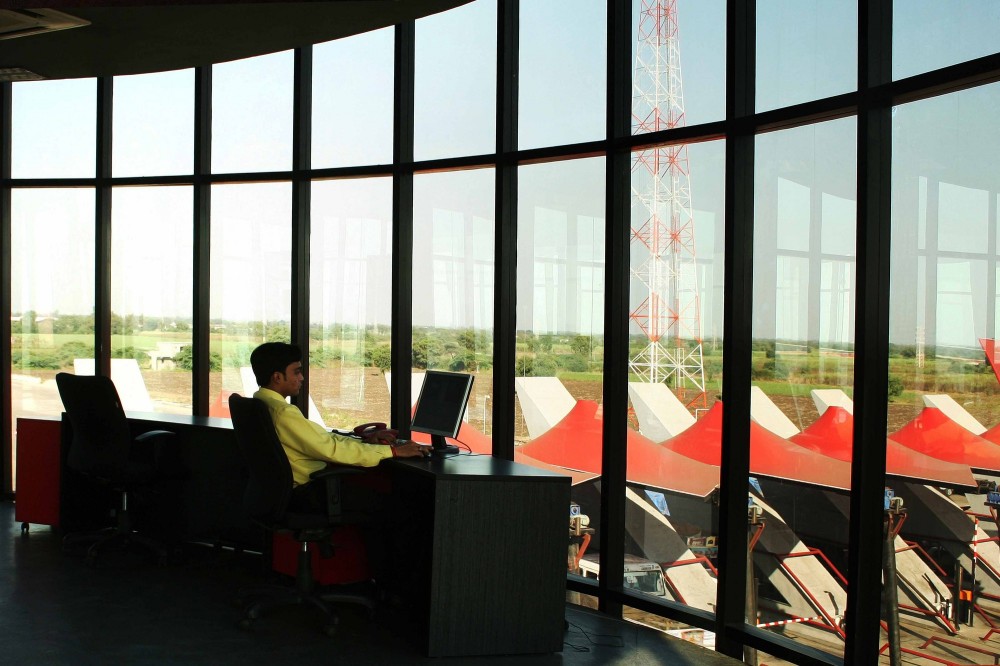 Toll Plaza / archohm