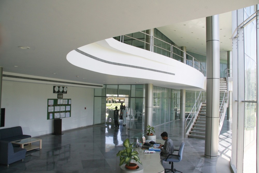 Samundra Institute of Maritime Studies / Christopher Charles Benninger Architects