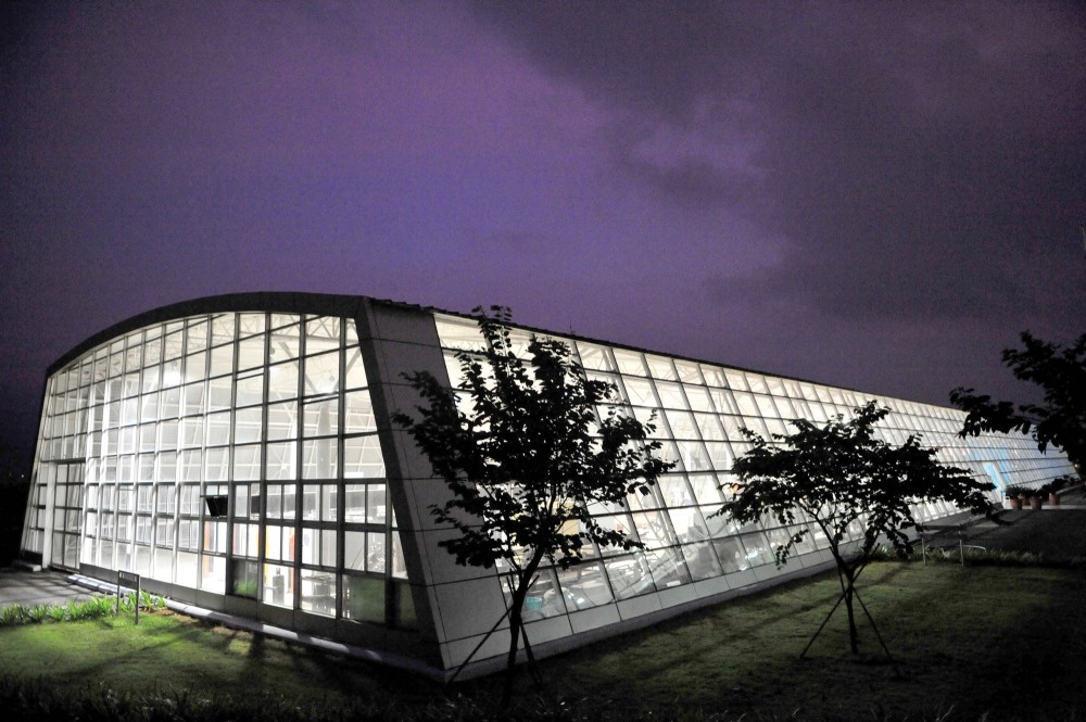 Samundra Institute of Maritime Studies / Christopher Charles Benninger Architects
