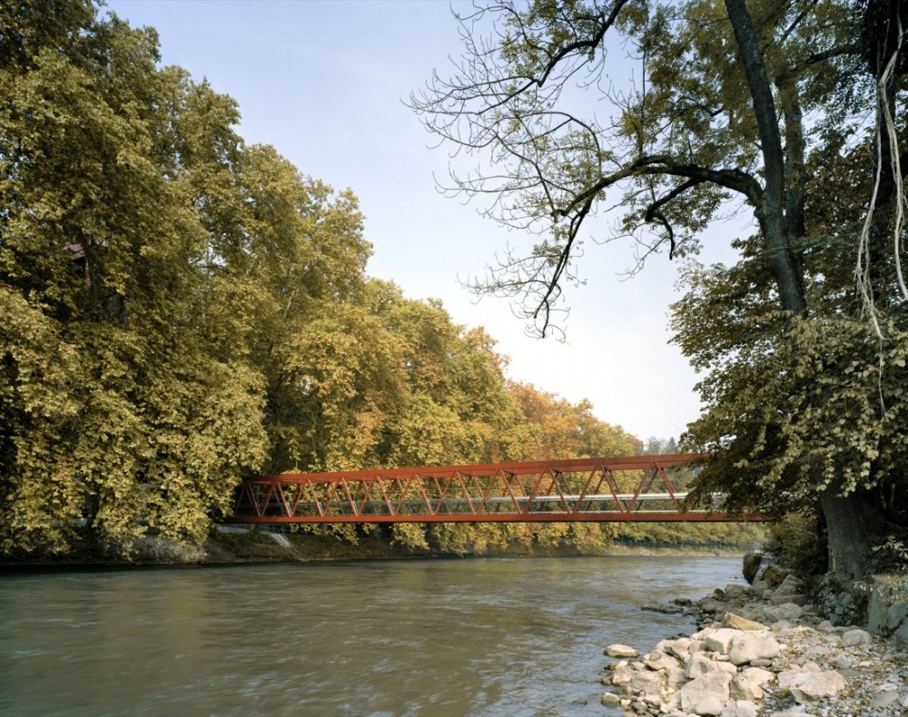 Limmat Footbridge and Promenade Lift / Leuppi & Schafroth Architekten