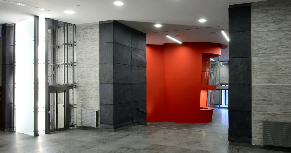 Grand Hall Complex at The ZAMEK / Toya Design