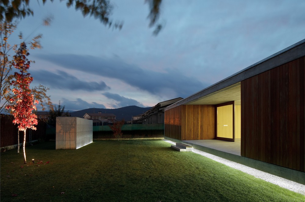 House in Villarcayo / Pereda Pérez Arquitectos