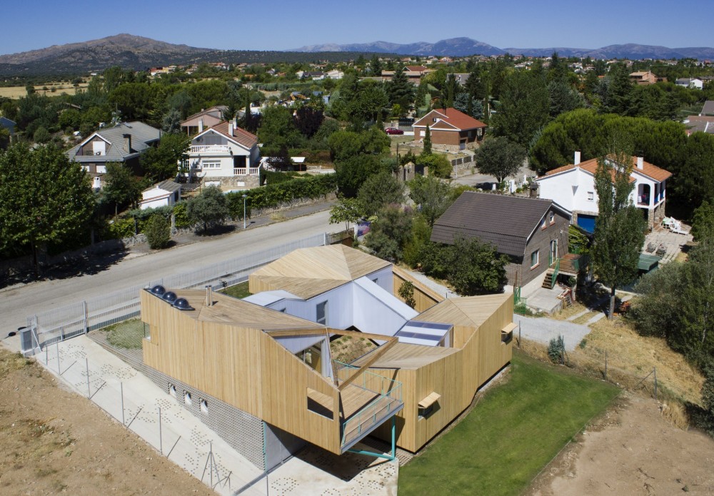 House of Would / Elii