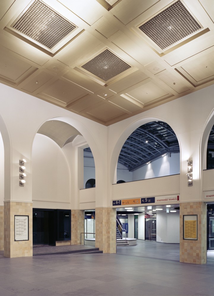 Station Hameln / Scheidt Kasprusch Archiekten