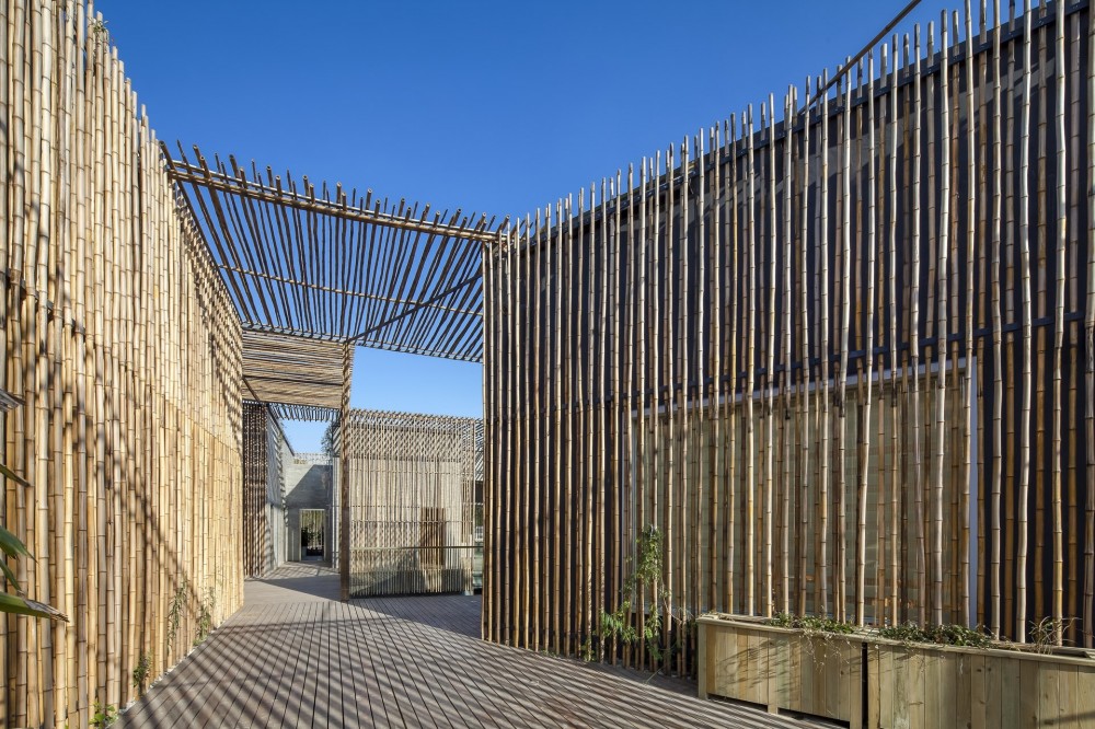 Bamboo Courtyard Teahouse / Harmony World Consulting & Design