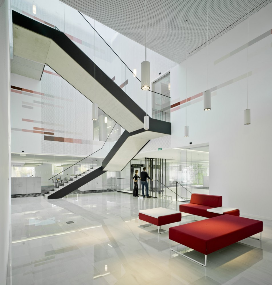 Central Office of FEDA Confederation of Employers of Albacete / Cor & Asociados