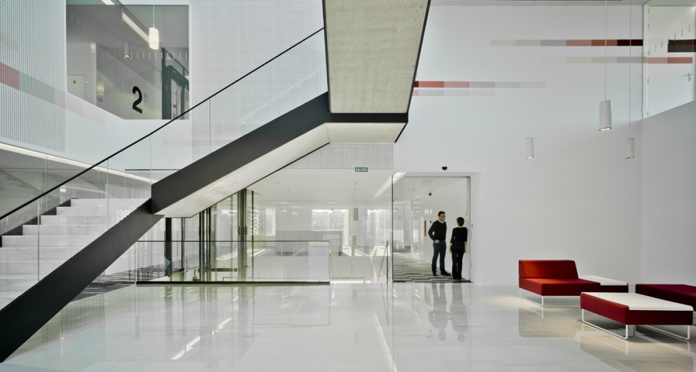 Central Office of FEDA Confederation of Employers of Albacete / Cor & Asociados