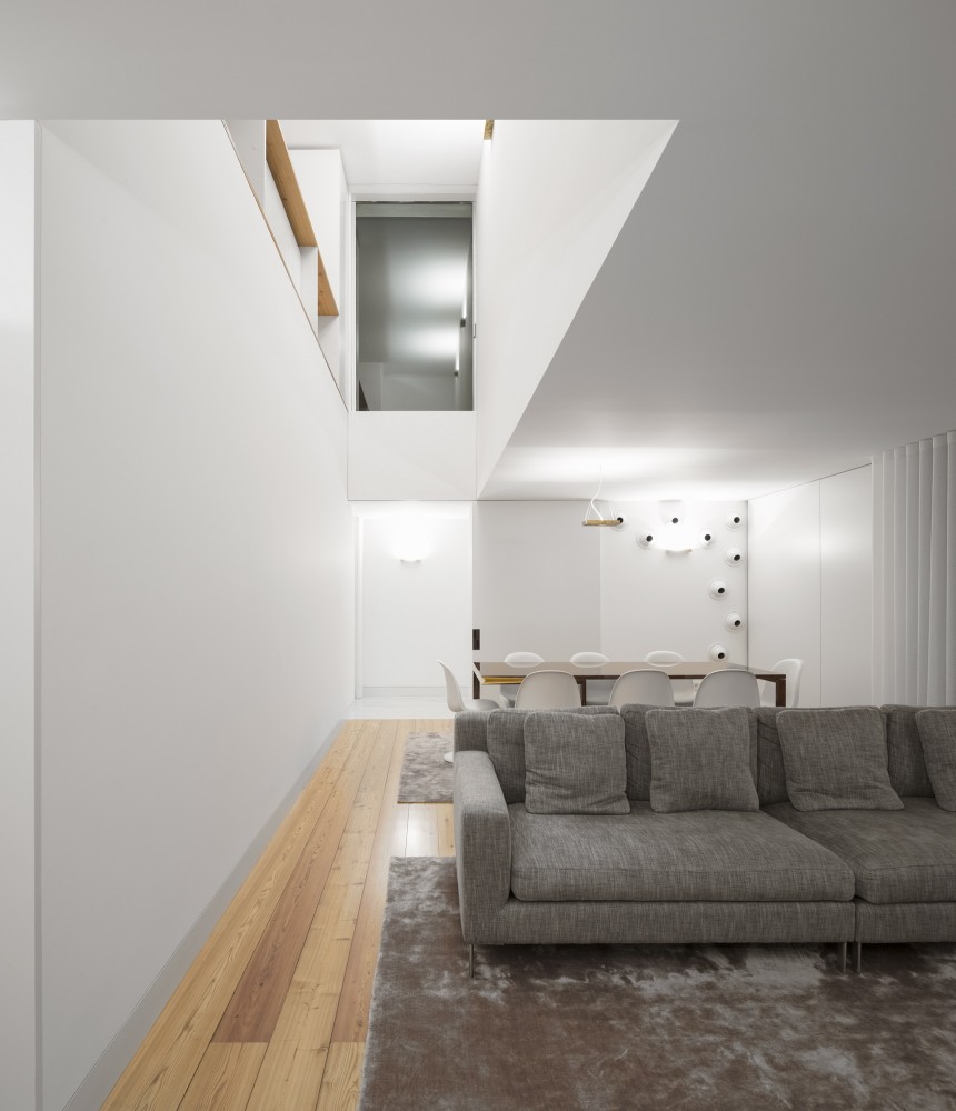 House in Travanca / Nelson Resende