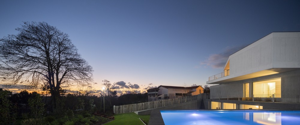 House in Travanca / Nelson Resende