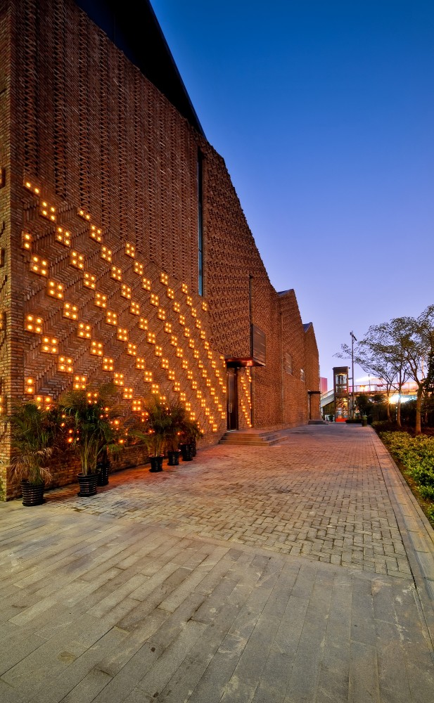 Pavilion 4 / HMA Architects & Designers