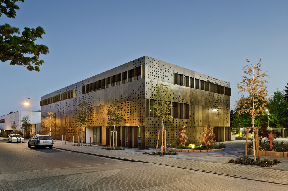 Fraunhofer-Institute TZA / JSWD Architekten