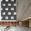 Sede Central Banc Sabadell / Bach Arquitectes © Adrià Goula