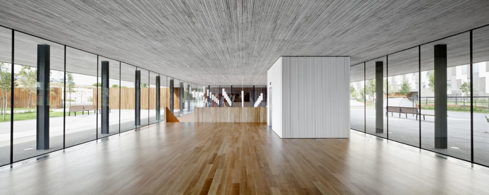 Banc Sabadell Headquarters / Bach Arquitectes