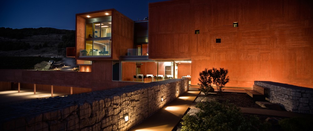 Pago de Carraovejas Winery / Estudio Amas4arquitectura