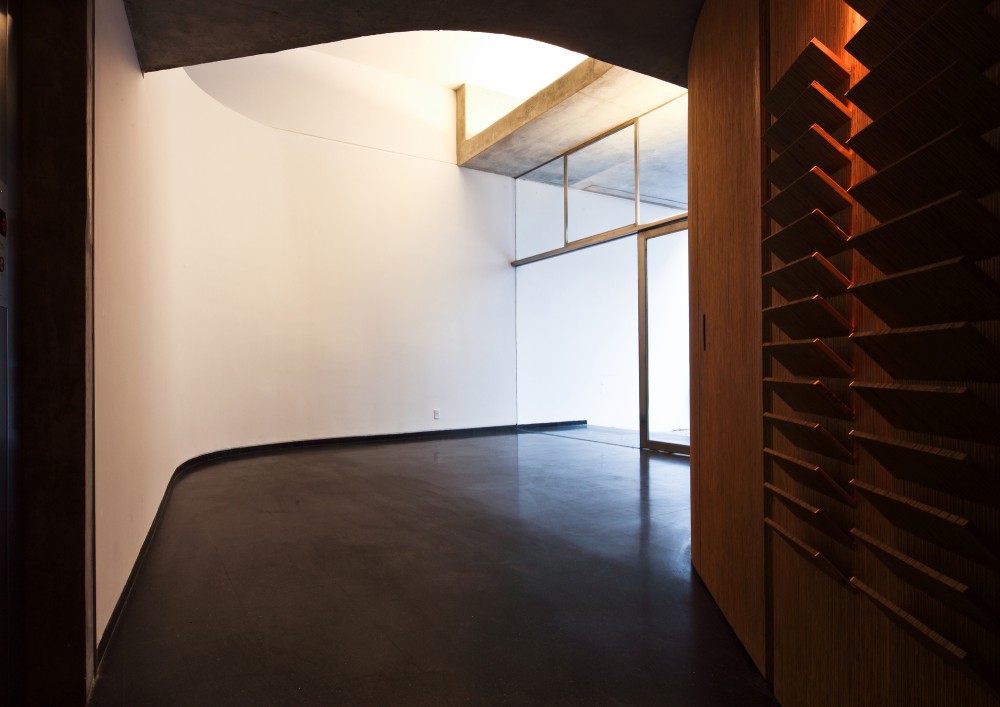 Maipu Building / Nicolás Campodonico
