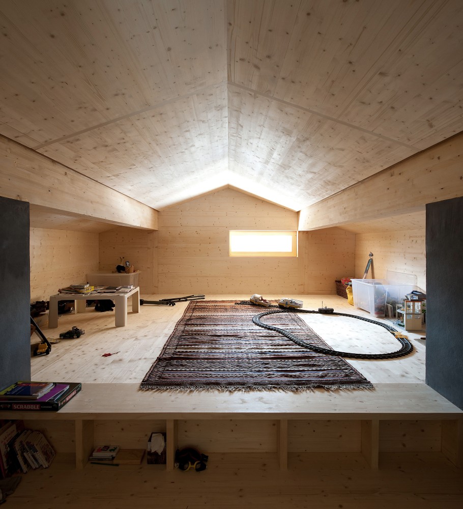 Chalet in Les Diablerets / Charles Pictet Architecte