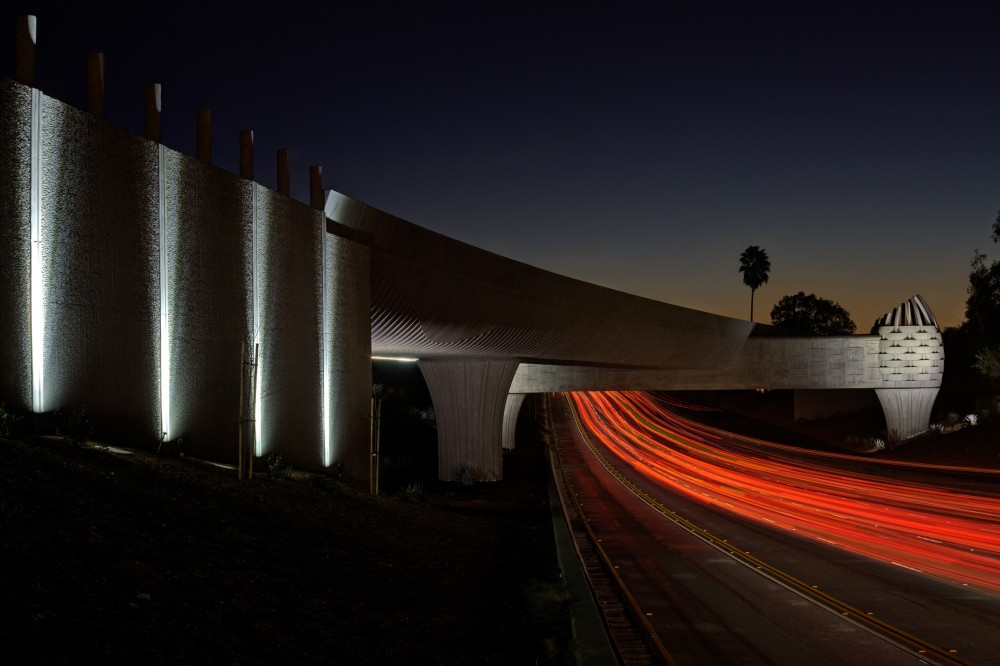 The Gold Line Bridge / Rivka Night + Andrew Leicester