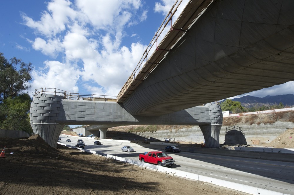 The Gold Line Bridge / Rivka Night + Andrew Leicester