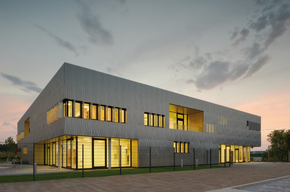 Day Care ThyssenKrupp Quarter Essen / JSWD Architekten + Chaix & Morel et Associés