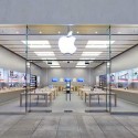 Trademark Awarded to Apple Retail Stores Trademark Awarded to Apple Retail Stores Apple's Typical Store Design © bfishadow via Flickr