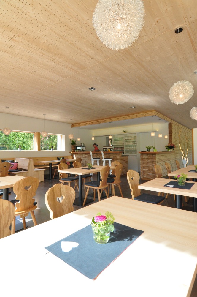 Talstation / Partnerundpartner-architekten