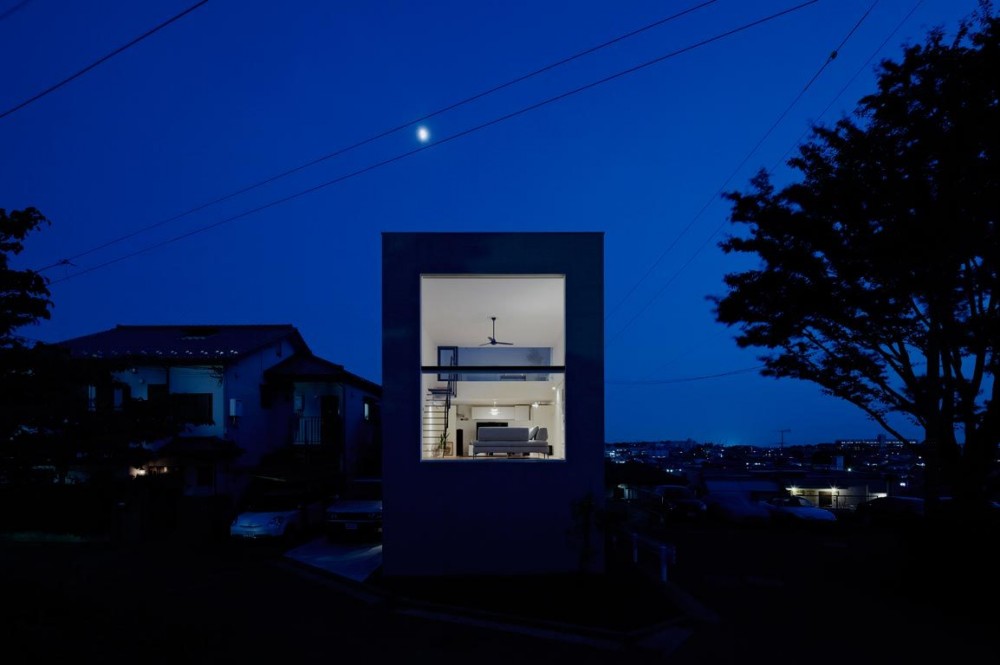 House in Hiyoshi / EANA