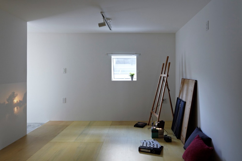 House in Hiyoshi / EANA