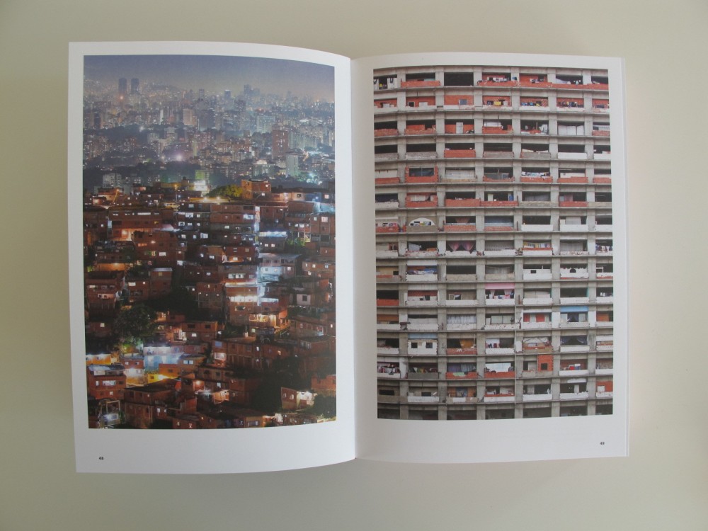 Torre David: Informal Vertical Communities / Urban-Think Tank & Iwan Baan